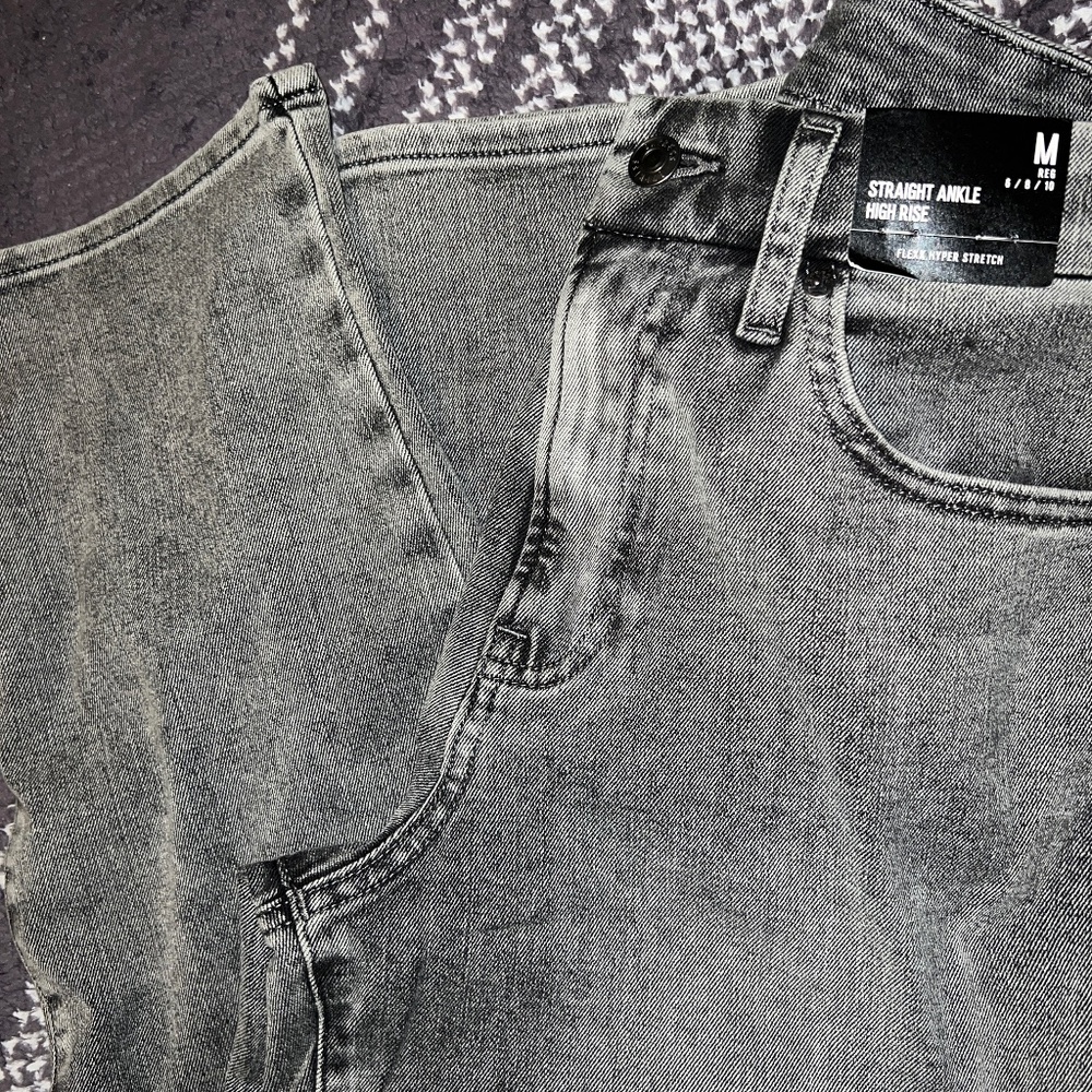 Express high rise ankle jeans
